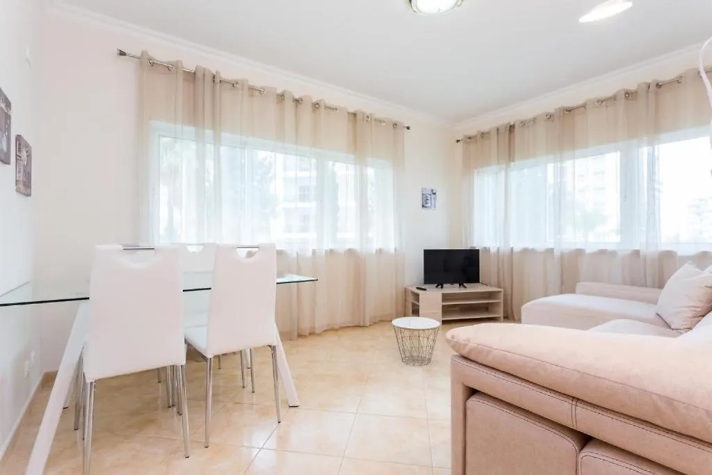 Eleganz House Apartamento Portimão